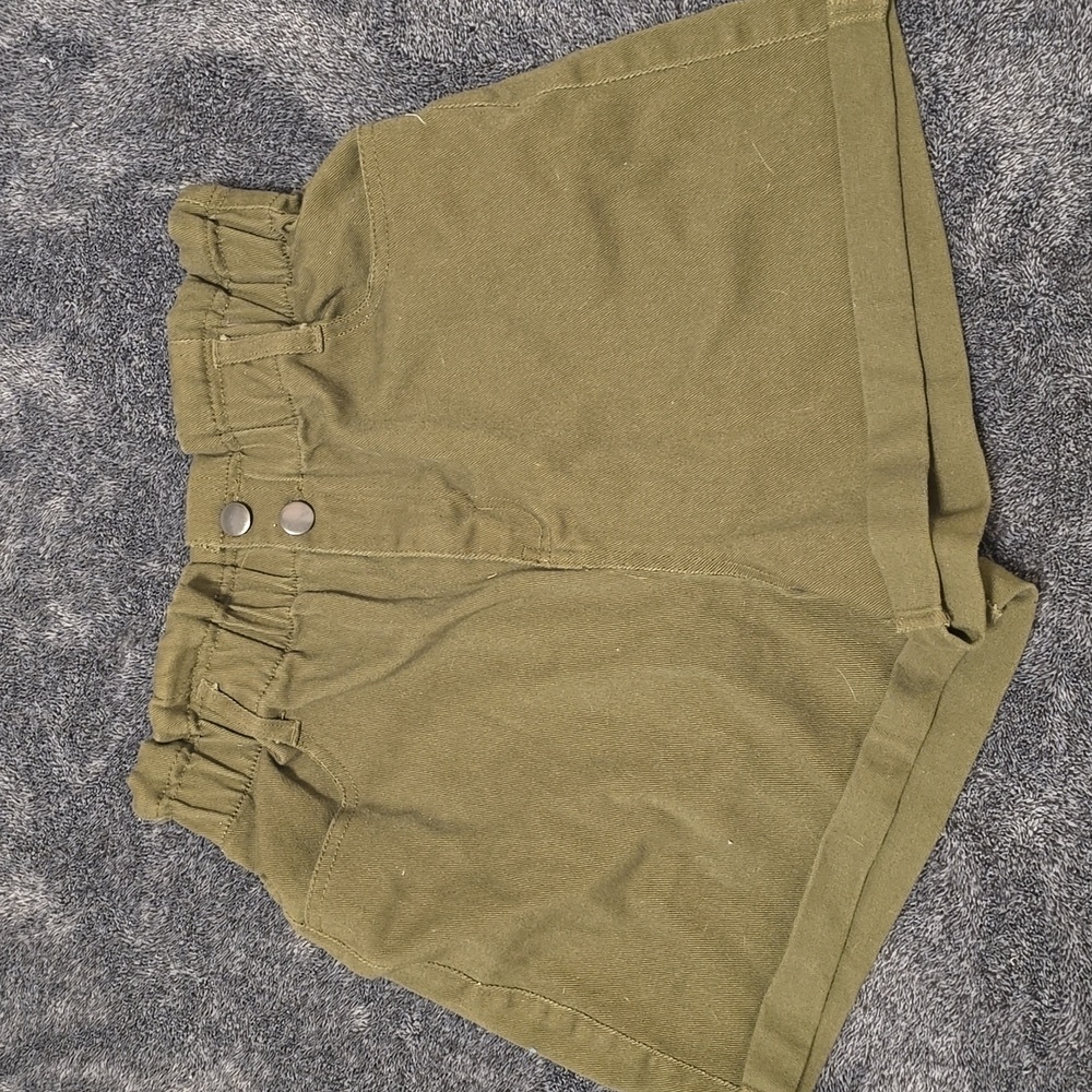 Olive High Waist Cargo Shorts